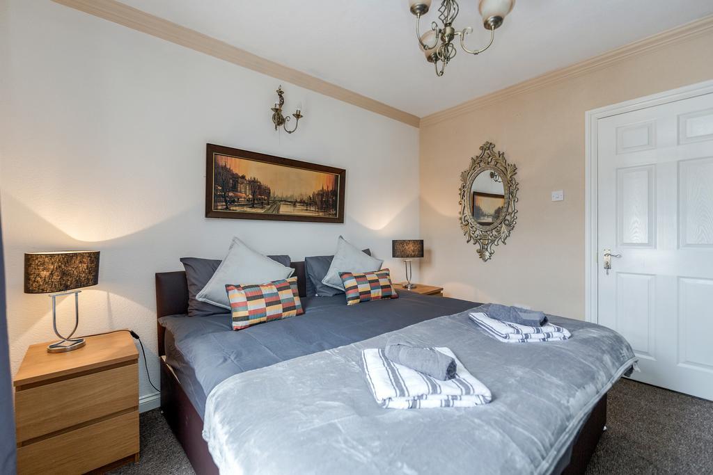 Watford General Suites Экстерьер фото