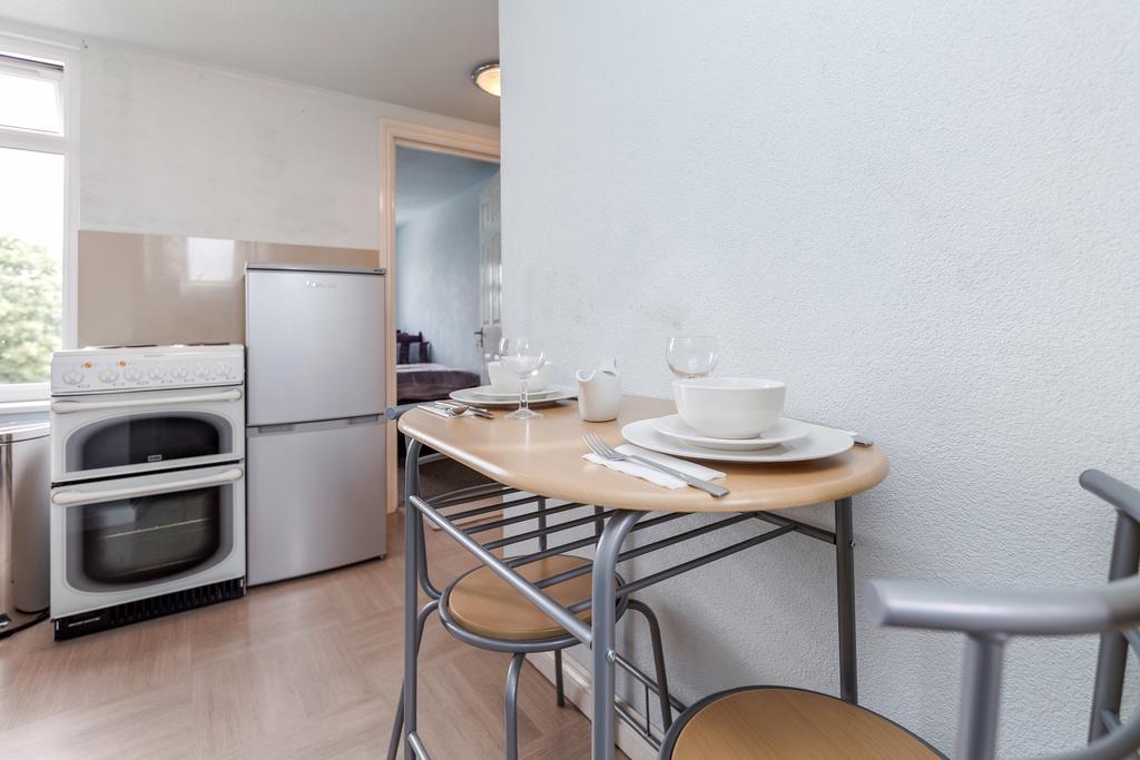Watford General Suites Экстерьер фото