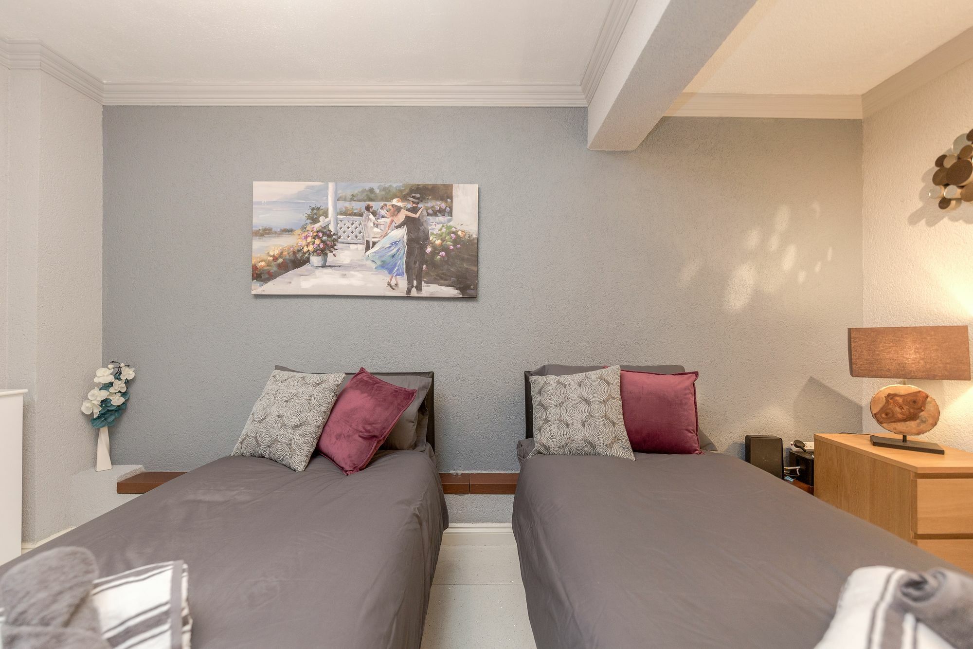 Watford General Suites Экстерьер фото